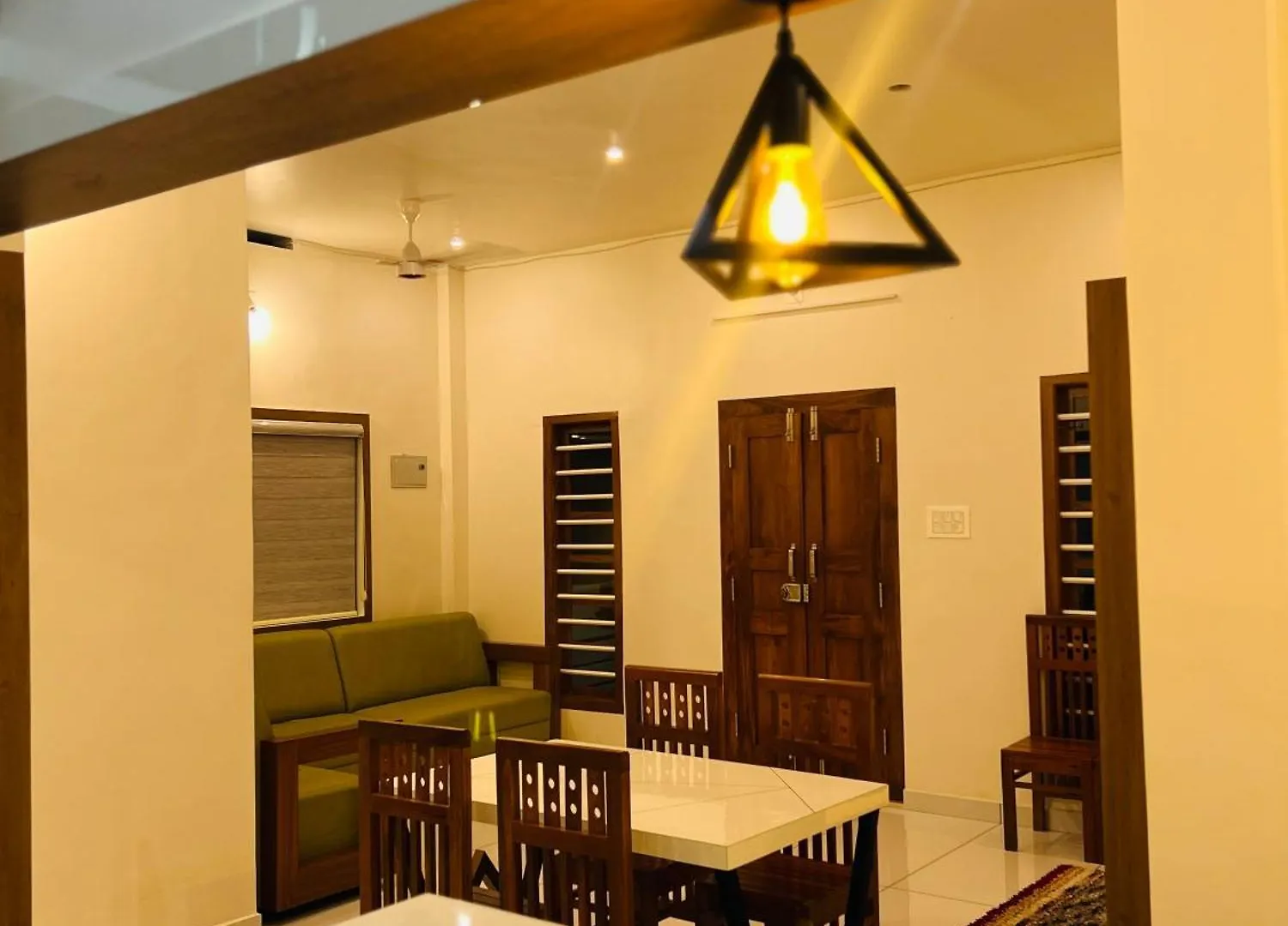 Happyland Guesthouse Maraiyur India